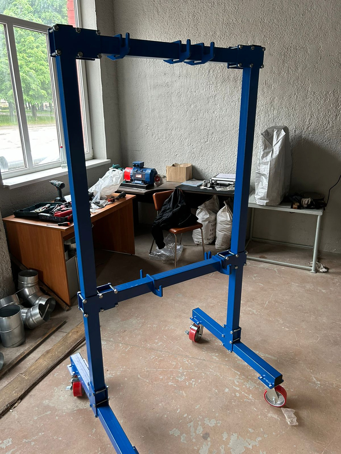 ER-00031844 Стеллаж для строп передвижной 1000 1970x1000x800 мм